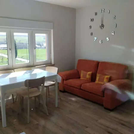 Piso Con Magnificas Vistas * Bañugues