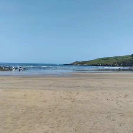 Piso Con Magnificas Vistas * Bañugues