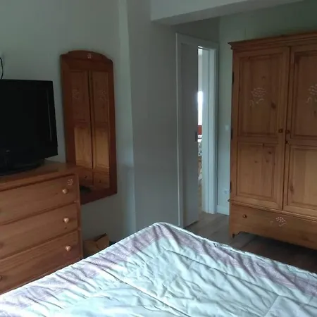 Piso Con Magnificas Vistas Apartament Bañugues