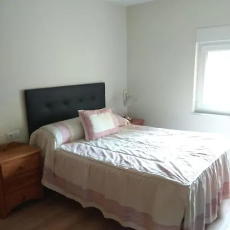 Piso Con Magnificas Vistas Bañugues